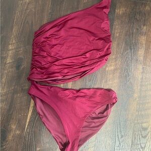 Agua Bendita One-Shoulder One Piece Bathing Suit Size Large